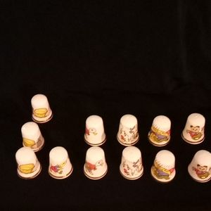 Finsbury Collection 11 Vintage ceramic Thimbles